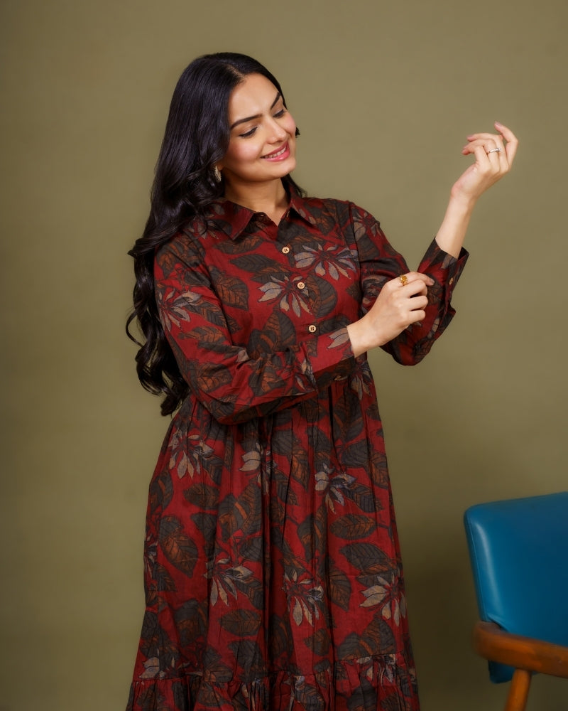 Ekisha's women maroon floral printed collared pure cotton midi dress, front view 2