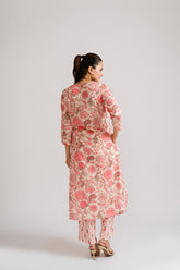 3/4 sleeve cream cotton straight kurti with coral pink jaal floral block print – Ekisha coord set