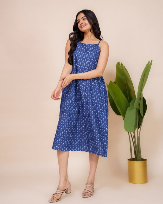 Ekisha's women blue abstract printed sleeveless pure cotton midi dress, front view