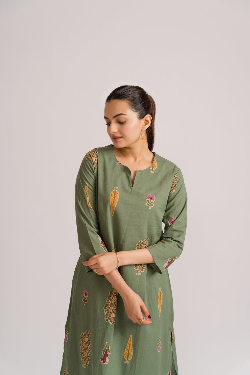 Sage green mughal botanical block print cotton coord set full front view – Ekisha