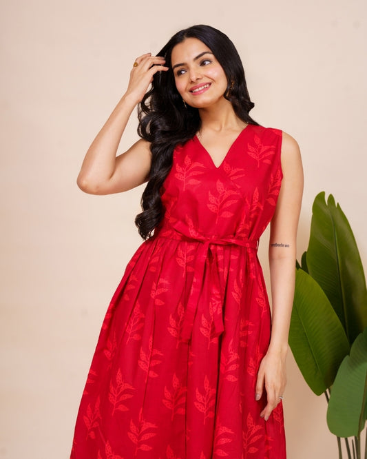 Ekisha's women red printed sleeveless pure cotton midi dress, front view 2