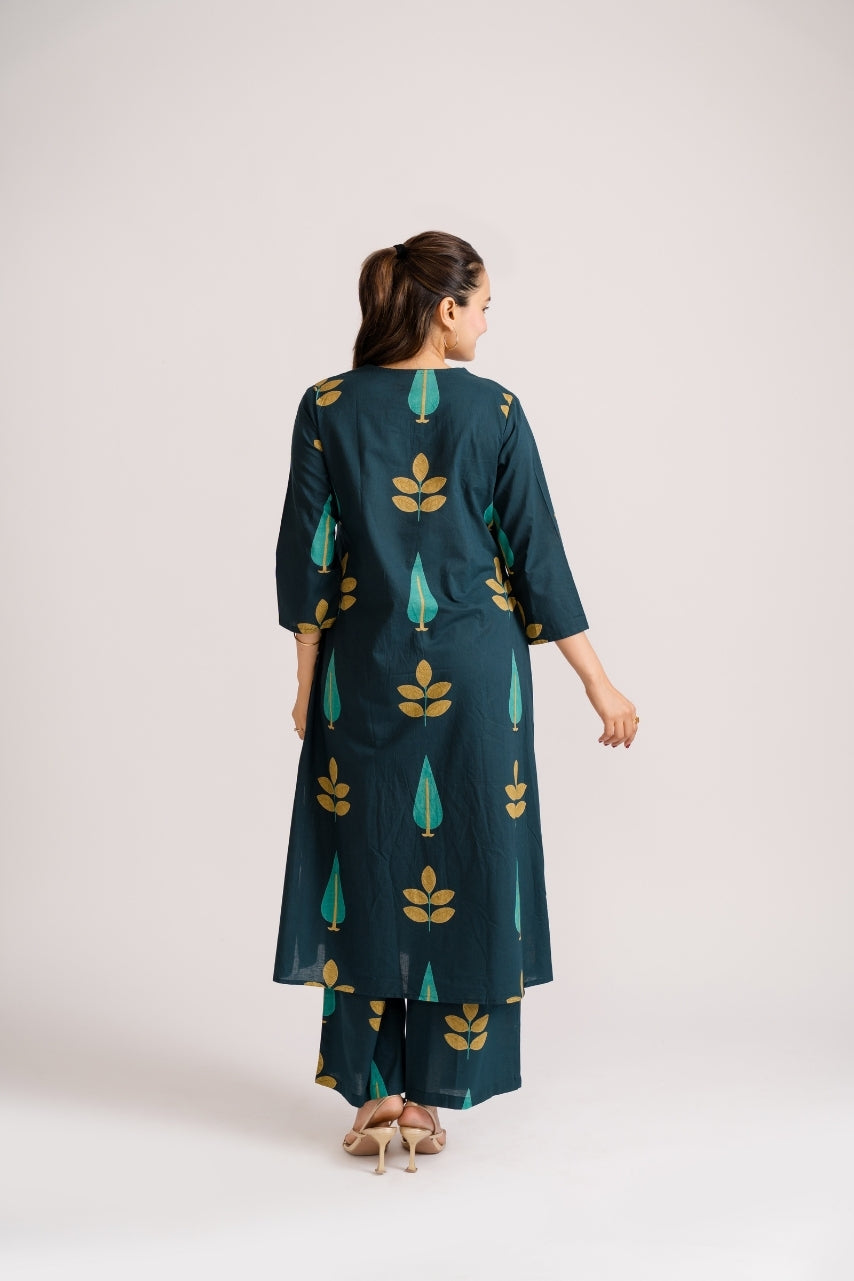 Teal and gold leaf cypress tree block print cotton co-ord set – Ekisha ethnic wear