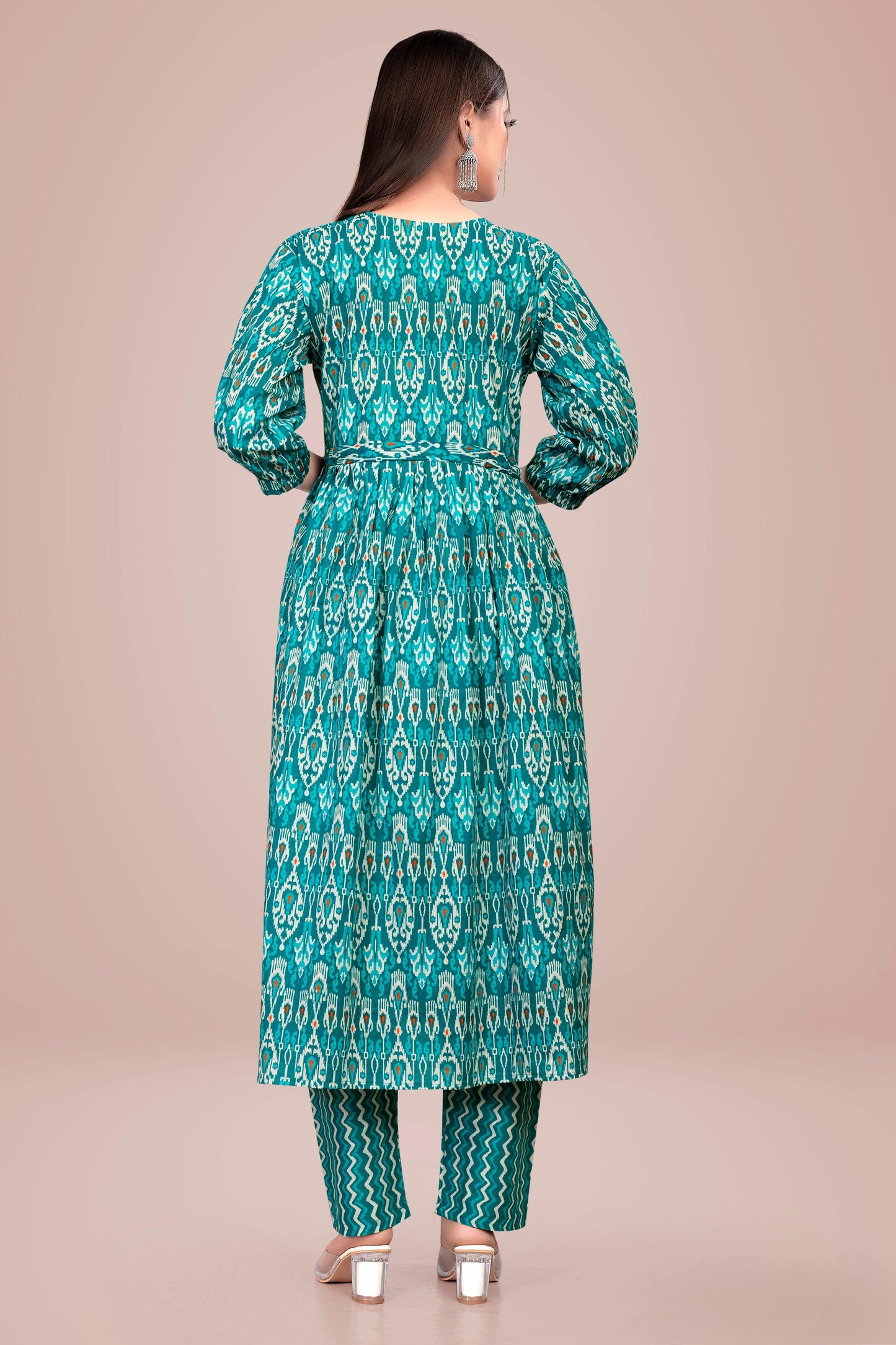 Ekisha's Rama Printed Kurta and Pant Set, back view