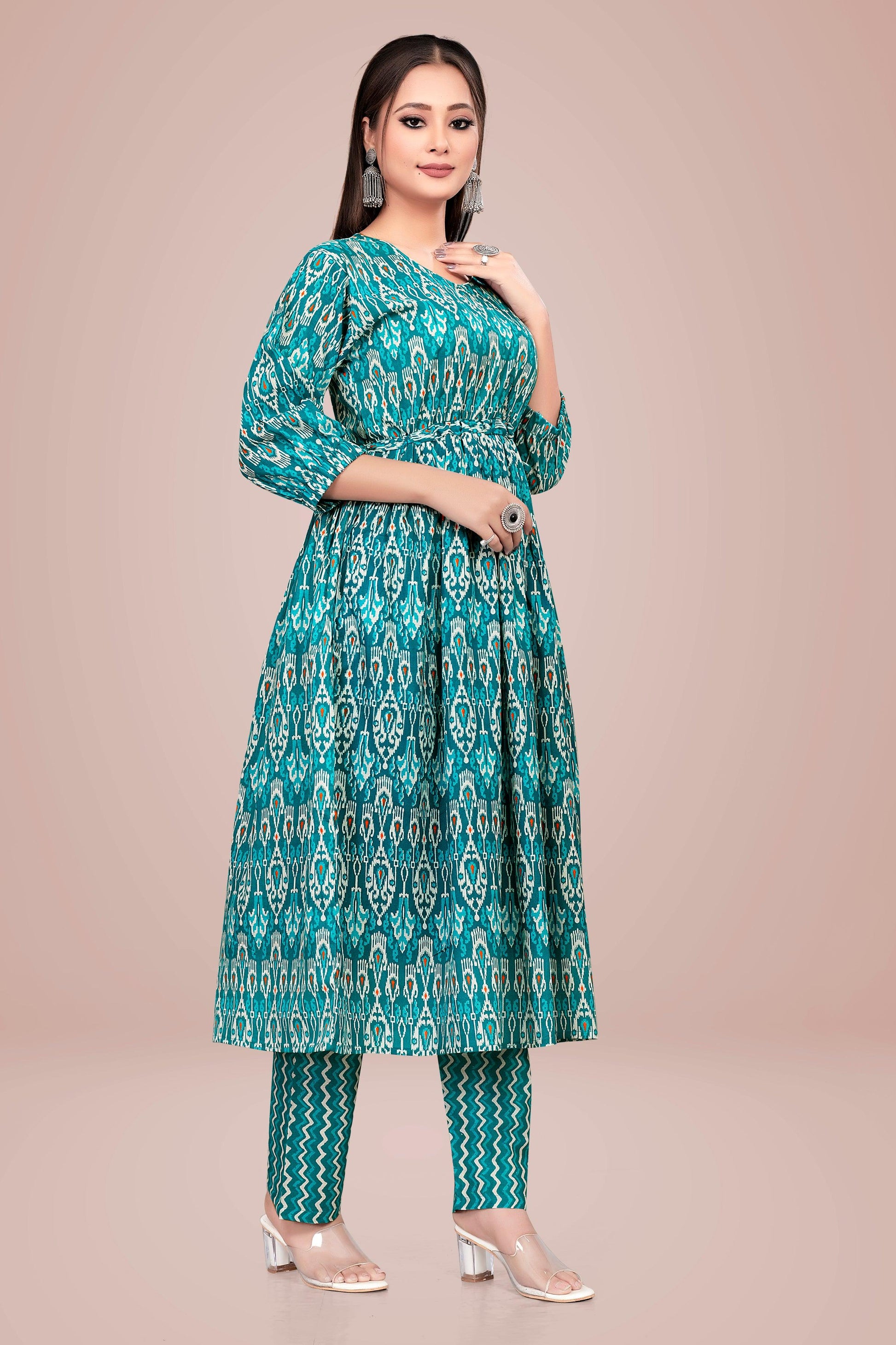 Ekisha's Rama Printed Kurta and Pant Set, side view