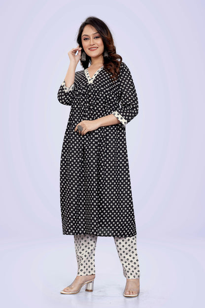 Ekisha's women printed black white cotton kurta and pant set - Ekisha