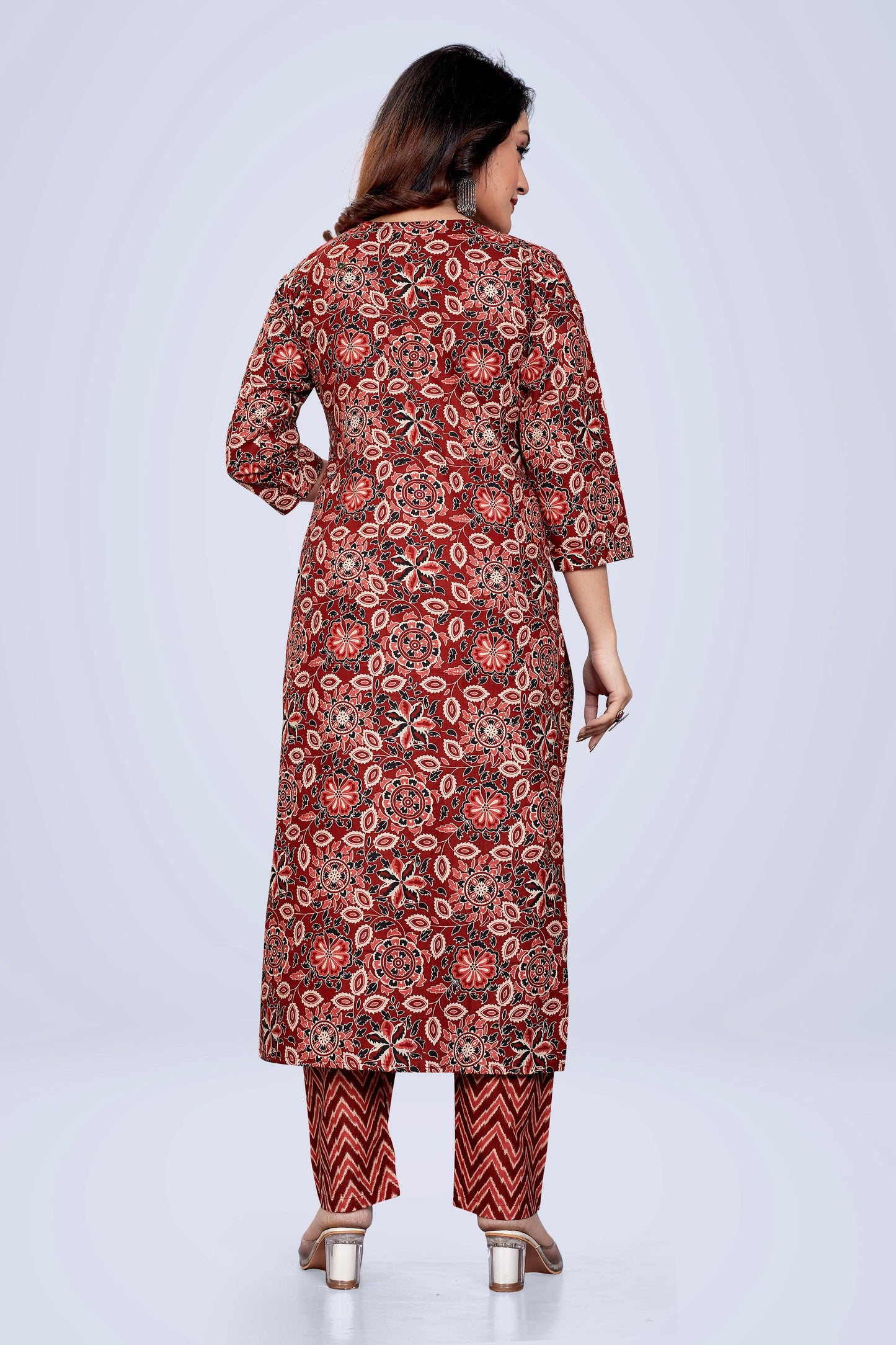 Ekisha's women printed red floral cotton kurta and pant set - Ekisha