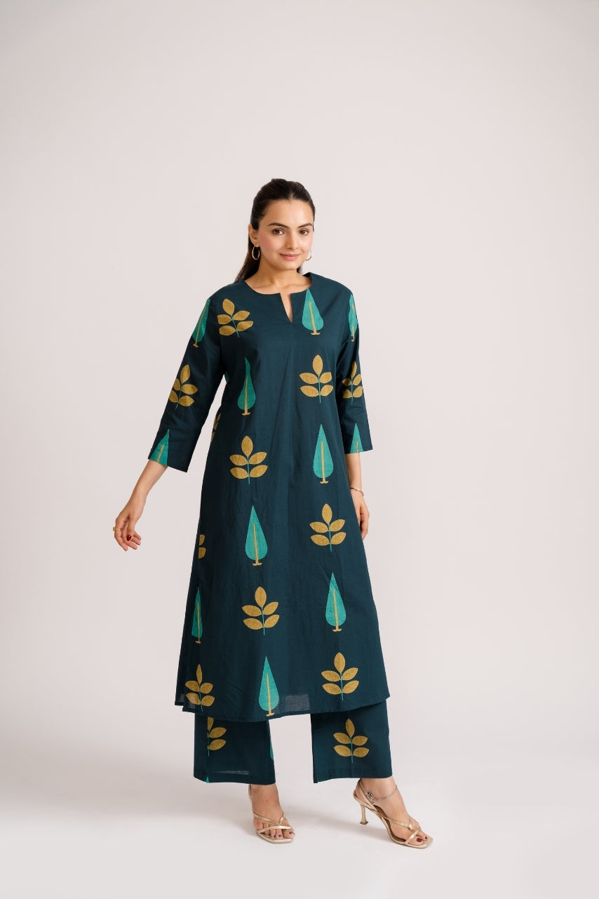 3/4 sleeve deep teal cotton straight kurta with gold leaf and cypress block print – Ekisha coord set