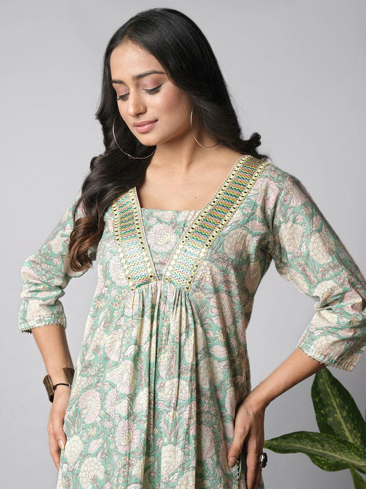 Ekisha's women printed green embroidered cotton kurta and pant set - Ekisha