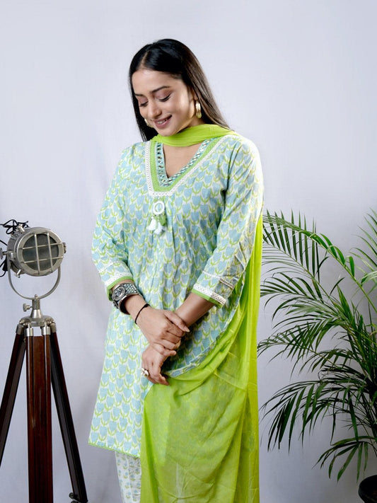 Ekisha's women printed green cotton kurta and dhoti pant set with dupatta - Ekisha