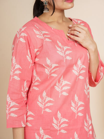 Ekisha's women peachish pink floral printed cotton co-ord set lounge wear, detailed view