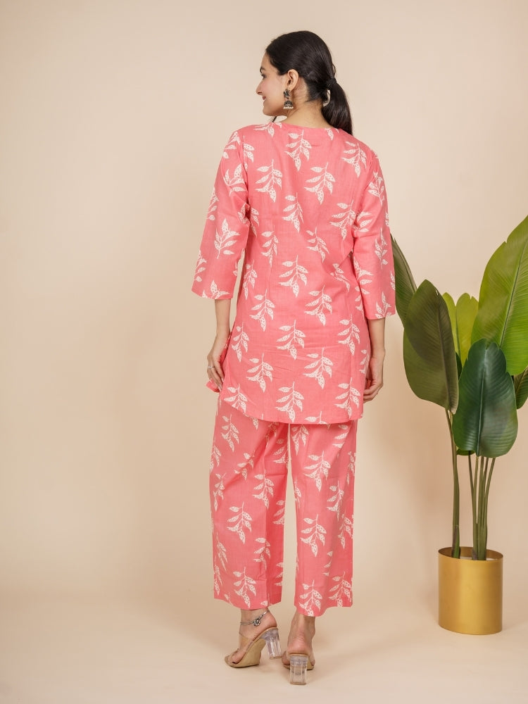 Ekisha's women peachish pink floral printed cotton co-ord set lounge wear, back view