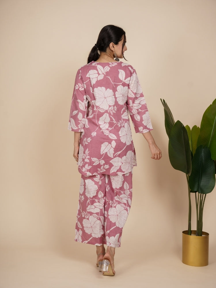 Ekisha's women light pink floral printed cotton co-ord set lounge wear, back view