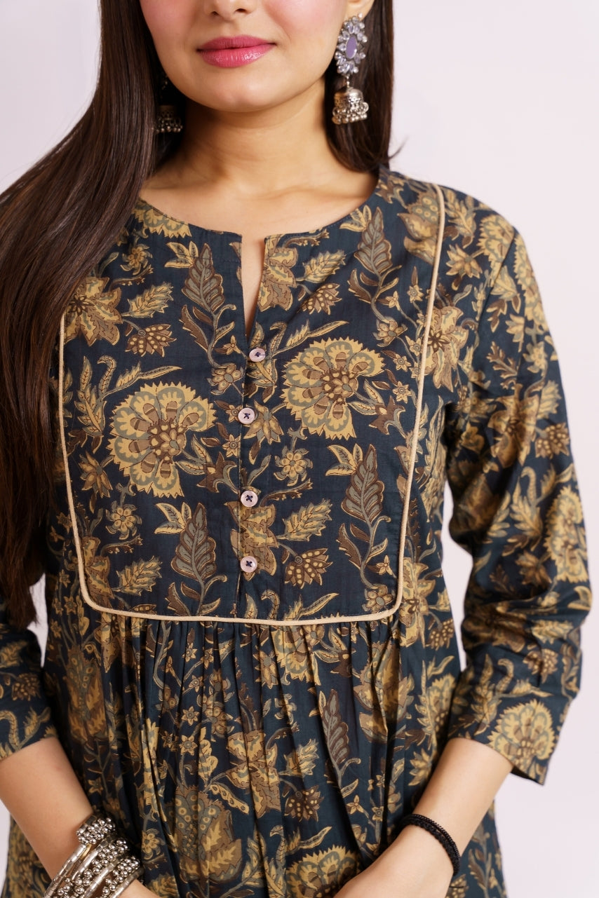 Women's kalamkari floral print kurta and pants co-ord set