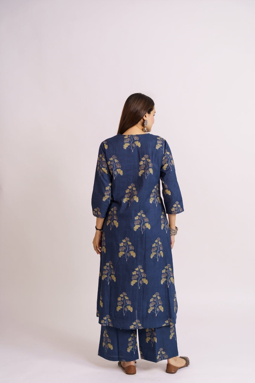 Women's ginkgo leaf print kurta and pants co-ord set