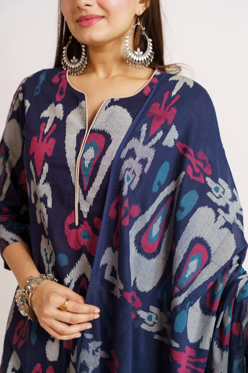 Women's 3-piece ikat print kurta pants and dupatta set