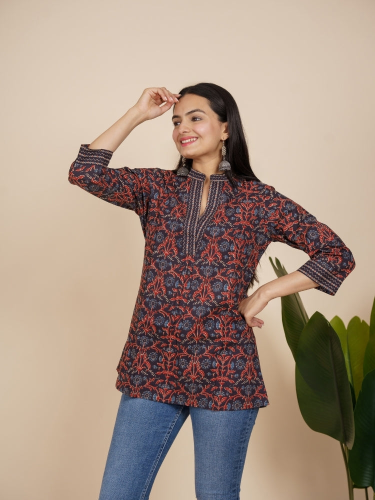 Ekisha's women black designer lace printed cotton tunic top short kurti, side view