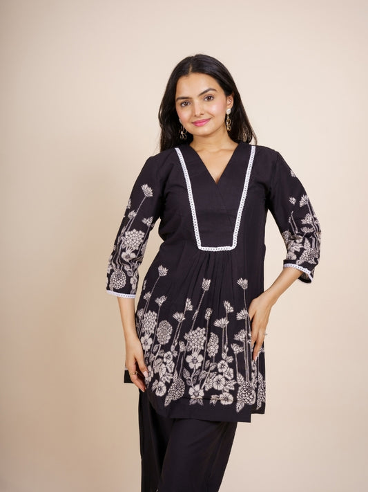 Ekisha's women black designer panel printed cotton co-ord set lounge wear, front view 3