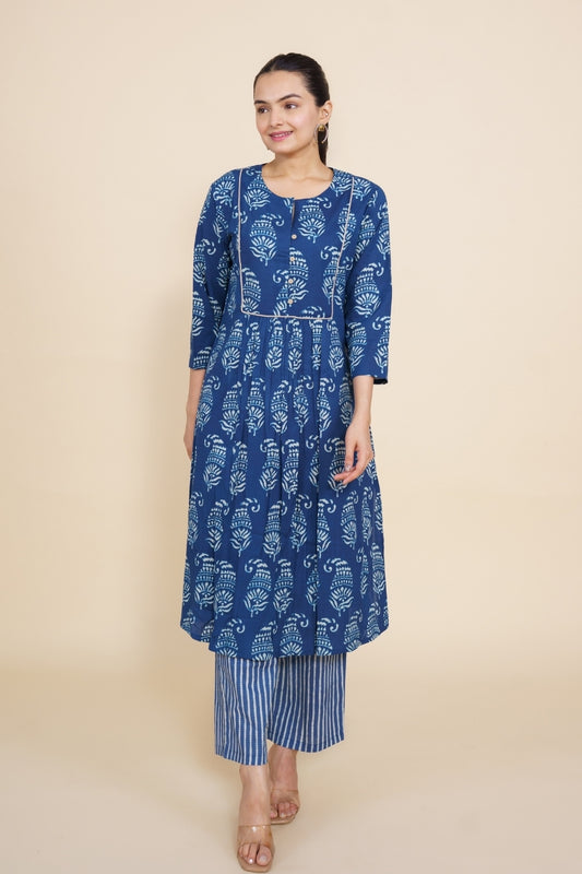 Women blue floral designer printed cotton co-ord set lounge wear, front view