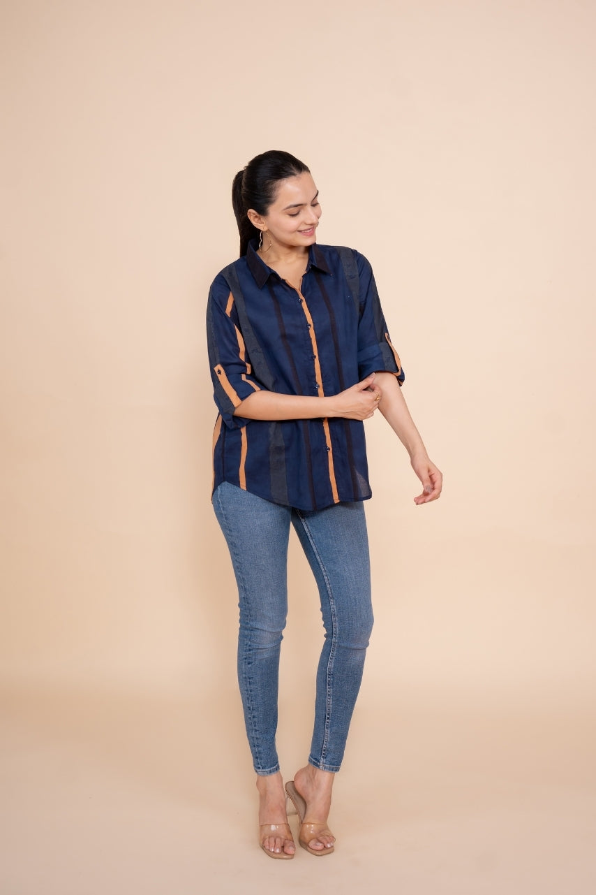 Women Pure Cotton Multicolor stripes printed relaxed fit shirt, front view 3