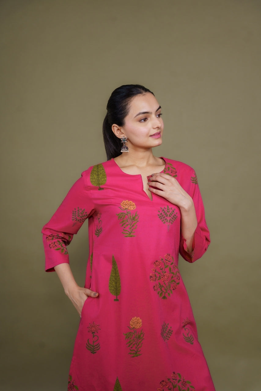 Women rani designer printed floral pure cotton Co-Ord Set, front view 2