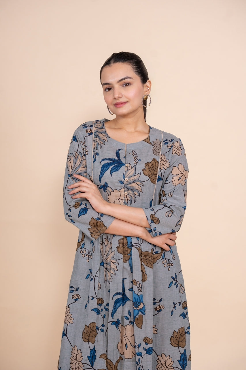 Women multicolor floral designer printed cotton co-ord set lounge wear, front view 2