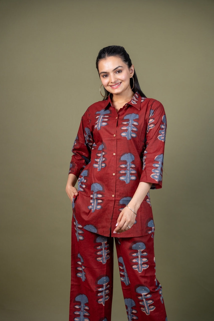 Ekisha's women maroon designer abstract printed cotton co-ord set lounge wear, front view 4