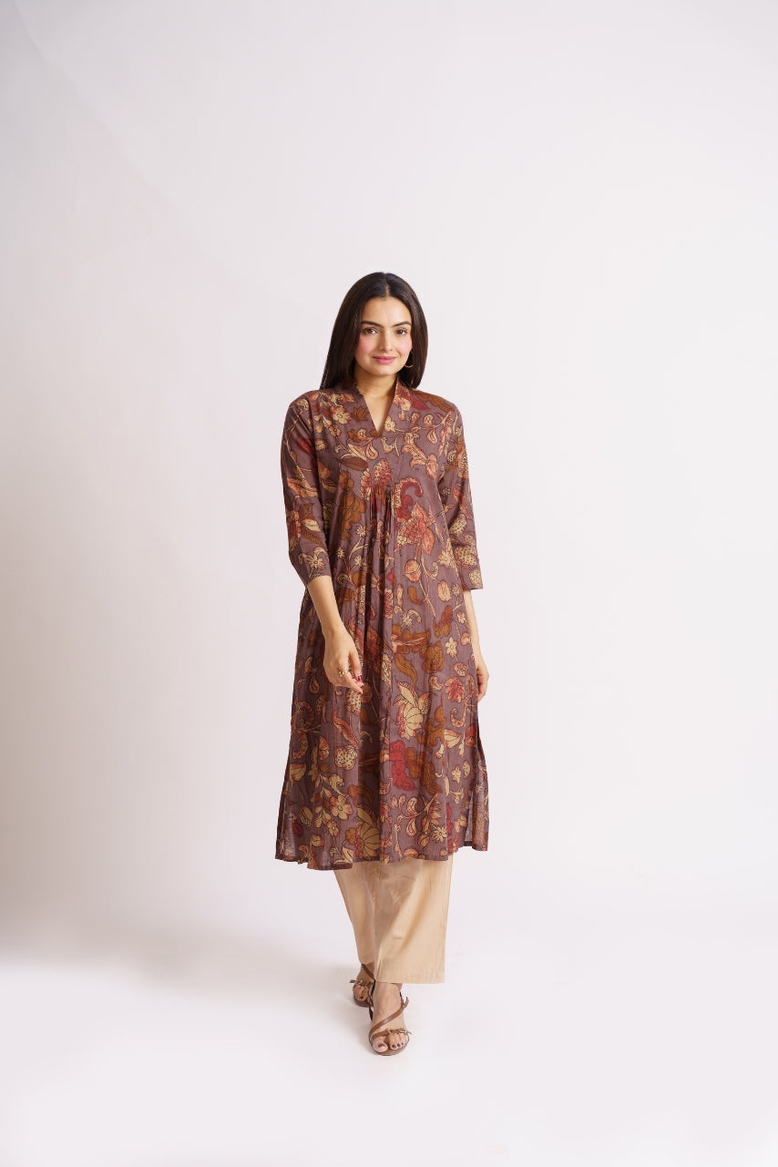 Cotton kurti set three-quarter sleeve and side slit detail